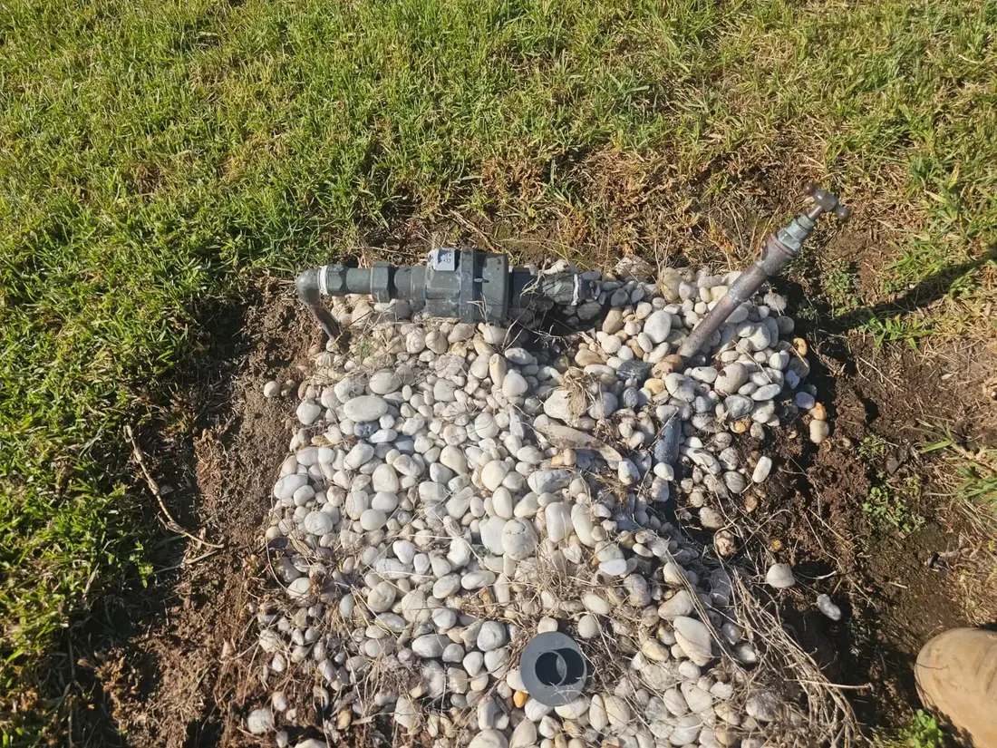 How to Fix a Burst Water Pipe